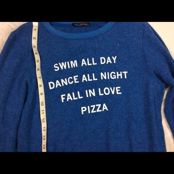 Wildfox blue pullover sweatshirt extra small - Picture 3 of 6